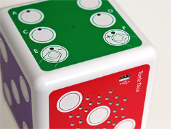 Der Tölzer Würfel ist ein MP3-Player für Demenzkranke, der auf Bewegungen reagiert.